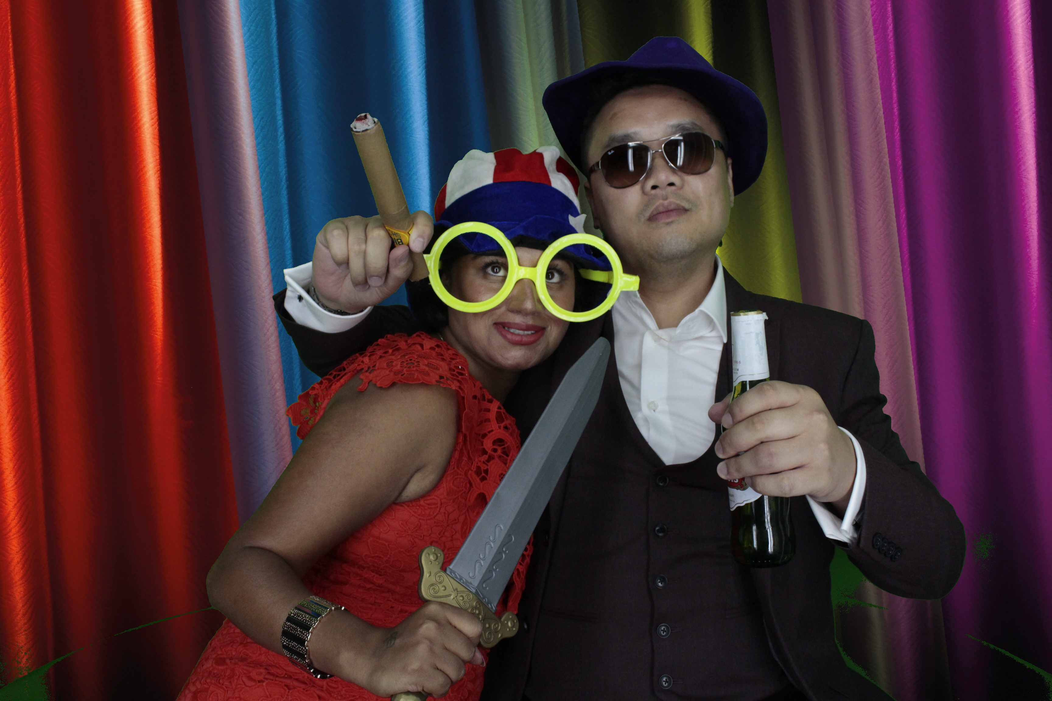 Bhavin & Yasmin’s Wedding | View more photos from the event at gallery.myphotoboothexperience.co.uk/u/MyPhotoBoothExperienceLtd/Bhavin-Yasmin’s-Wedding